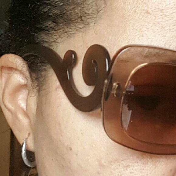 Authentic prada glasses - Picture 6 of 6